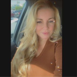 Meet your Posher, Nelly